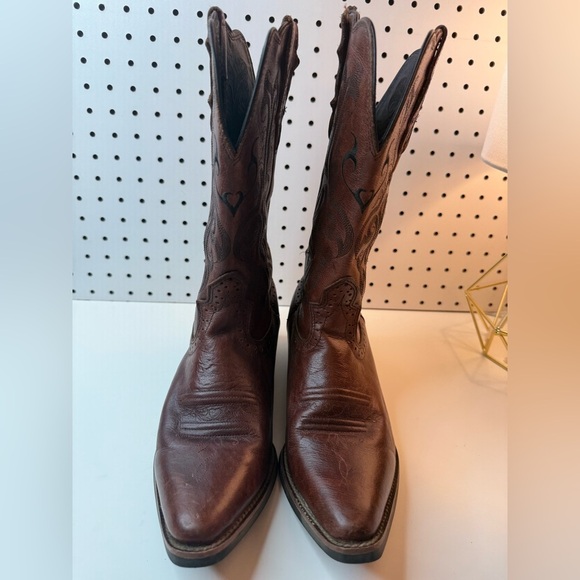 Justin Boots Dark Brown Mustang Cowhide Leather Style L2559 Women's Size 10C - Picture 15 of 17